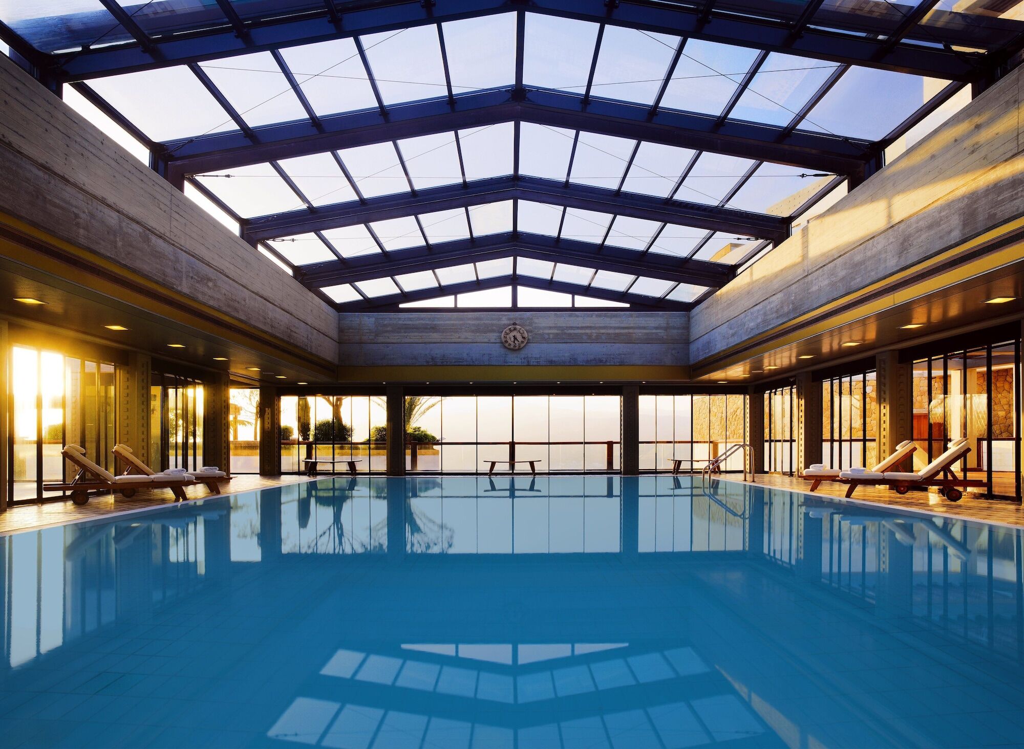 Grand Hills Hotel & Spa Броумана Экстерьер фото