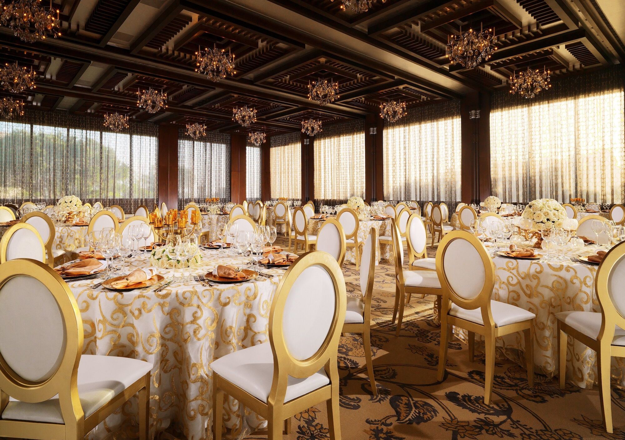 Grand Hills Hotel & Spa Броумана Экстерьер фото